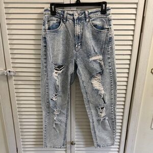 Wild Fable Light Blue Highest Rise Mom Jeans